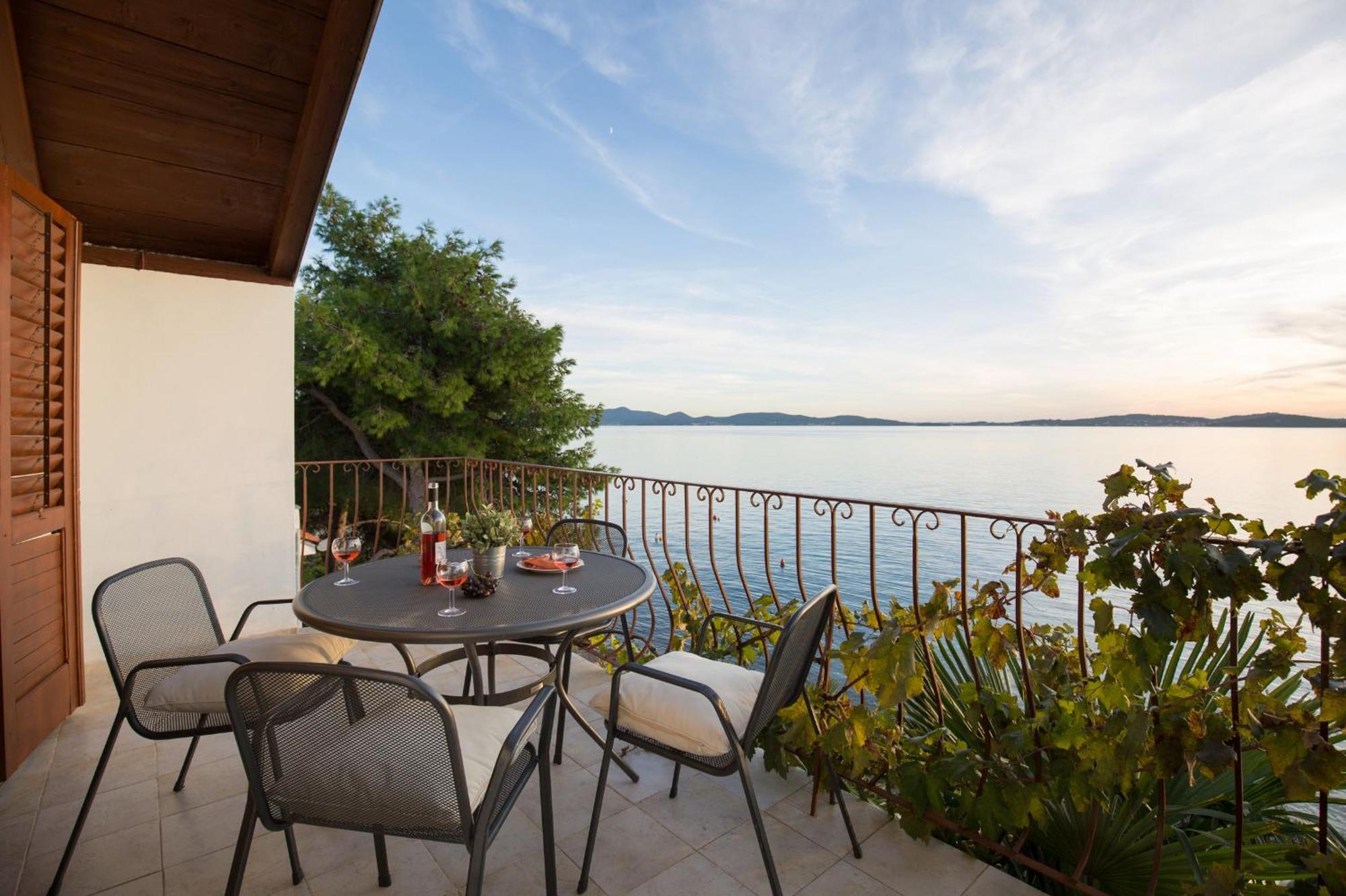 Sunset Family House In Bibinje On The Beach Екстериор снимка
